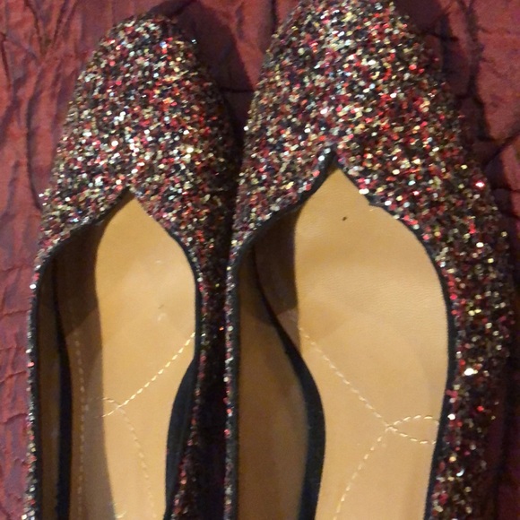 J. Renee’ Red/Gold Glitter Bambalina  Pumps SZ 8 1/2 - Picture 6 of 6